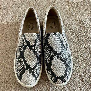 Naturalizer slip on sneakers
